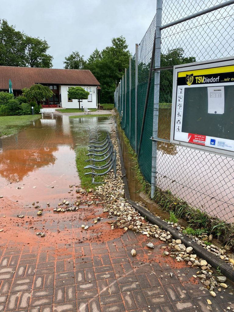 Hochwasser Tennisanlage – aktueller Stand
